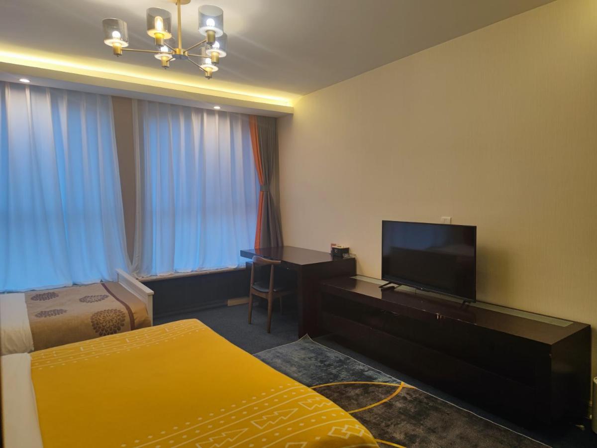 Deluxe Family Room