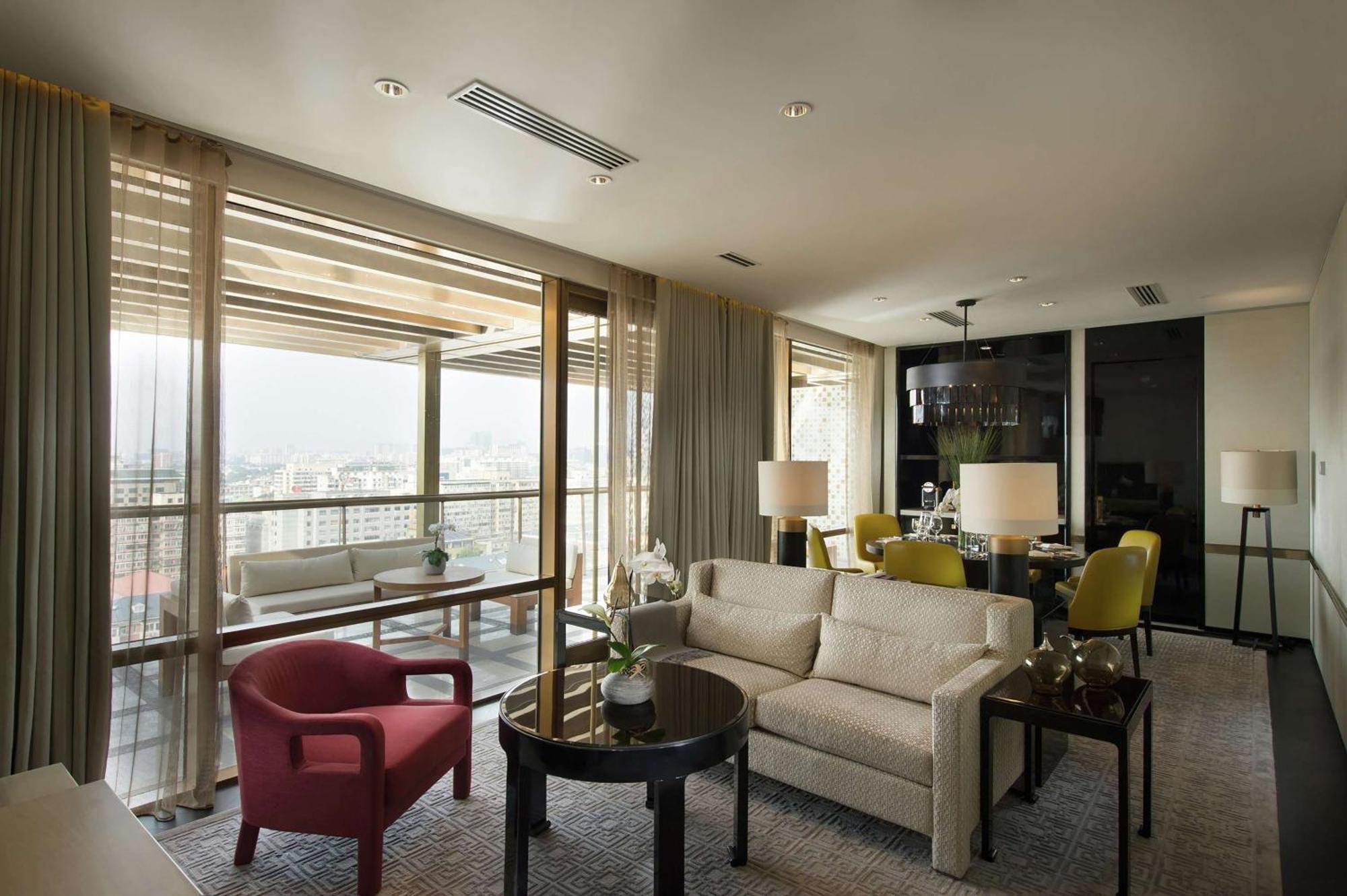 Premier King Suite with Terrace