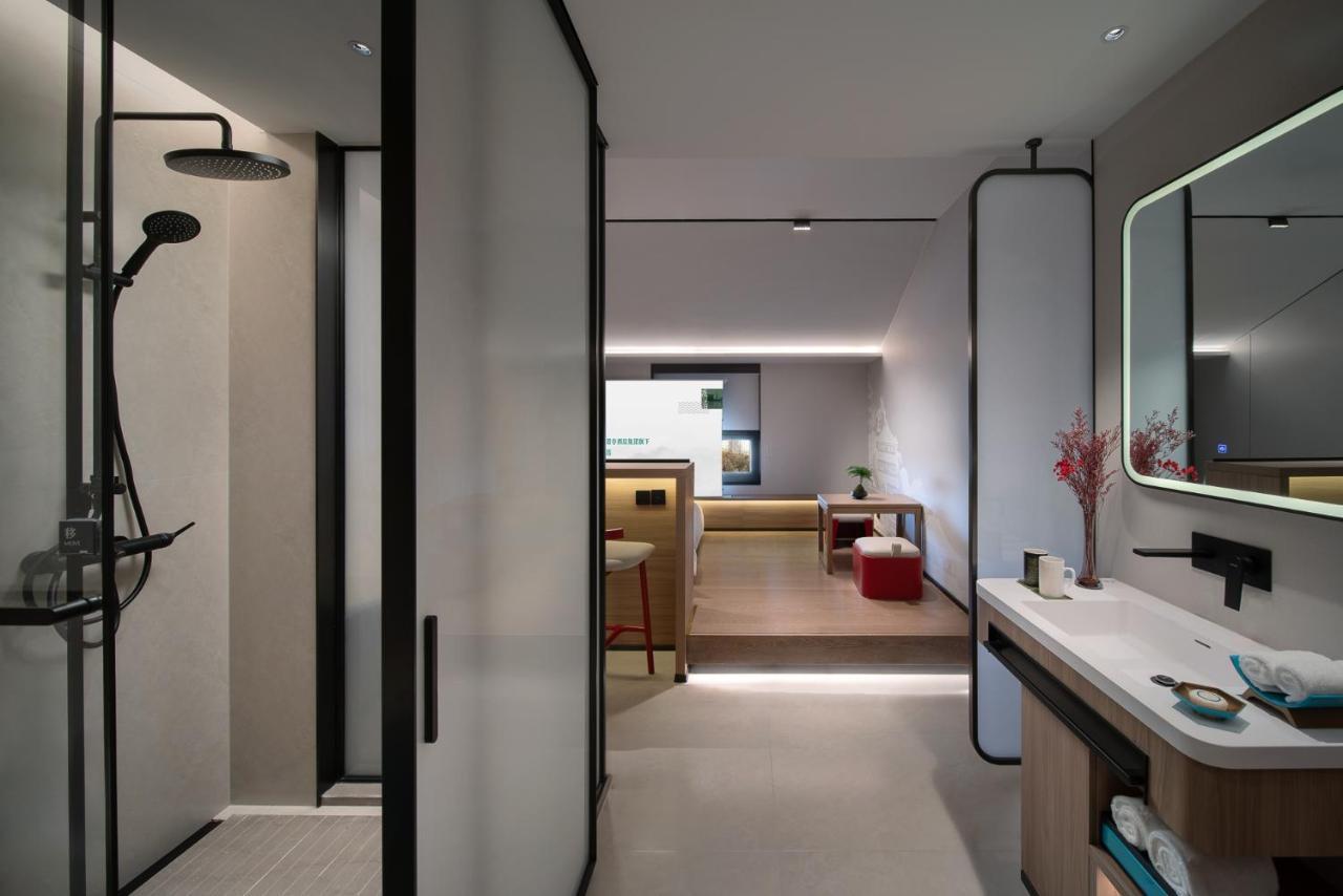 Small Double Room,1498677244:JPEG