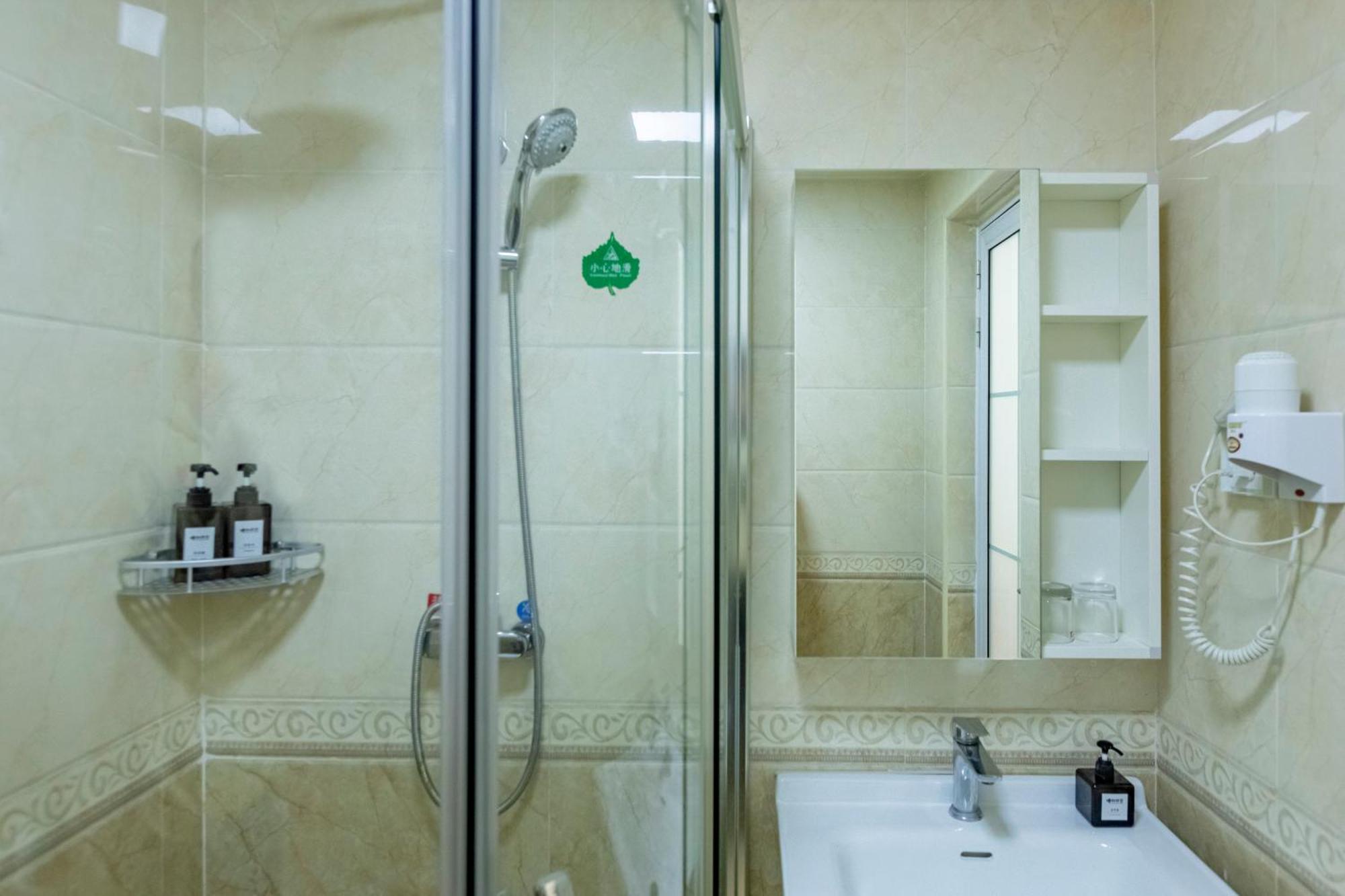 Suíte de 2 Quartos