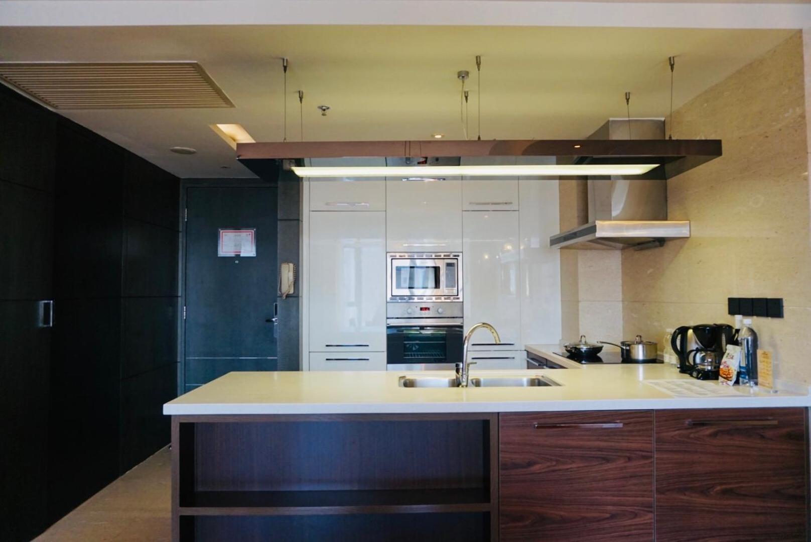 One-Bedroom Apartment + 108㎡ + private bedroom + private living room + open-plan kitchen + laundry room + complimentary high-speed internet,1539008203:JPEG