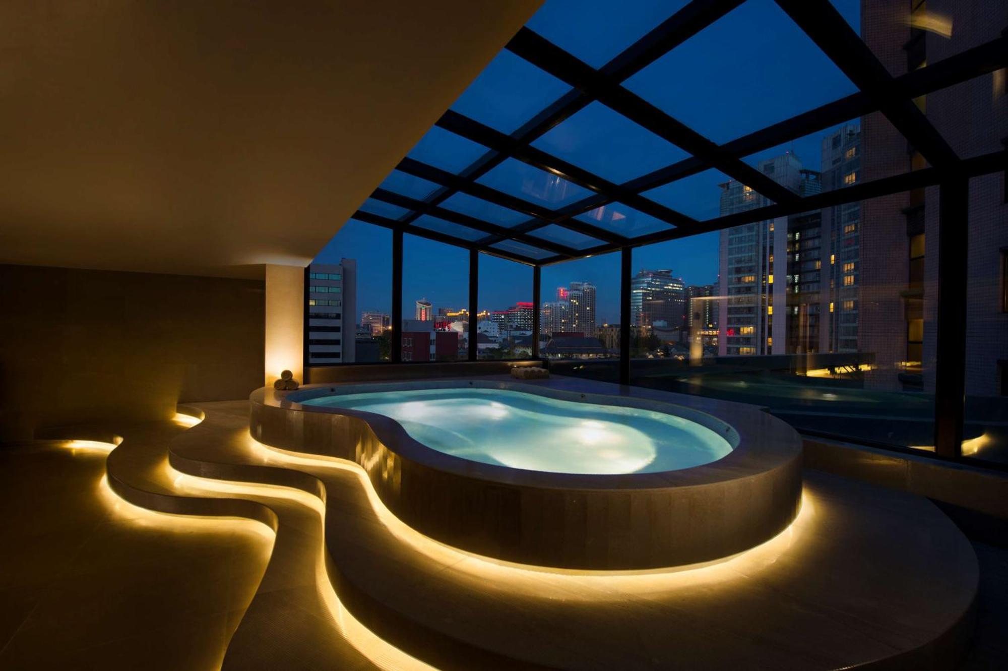 Executive King Room