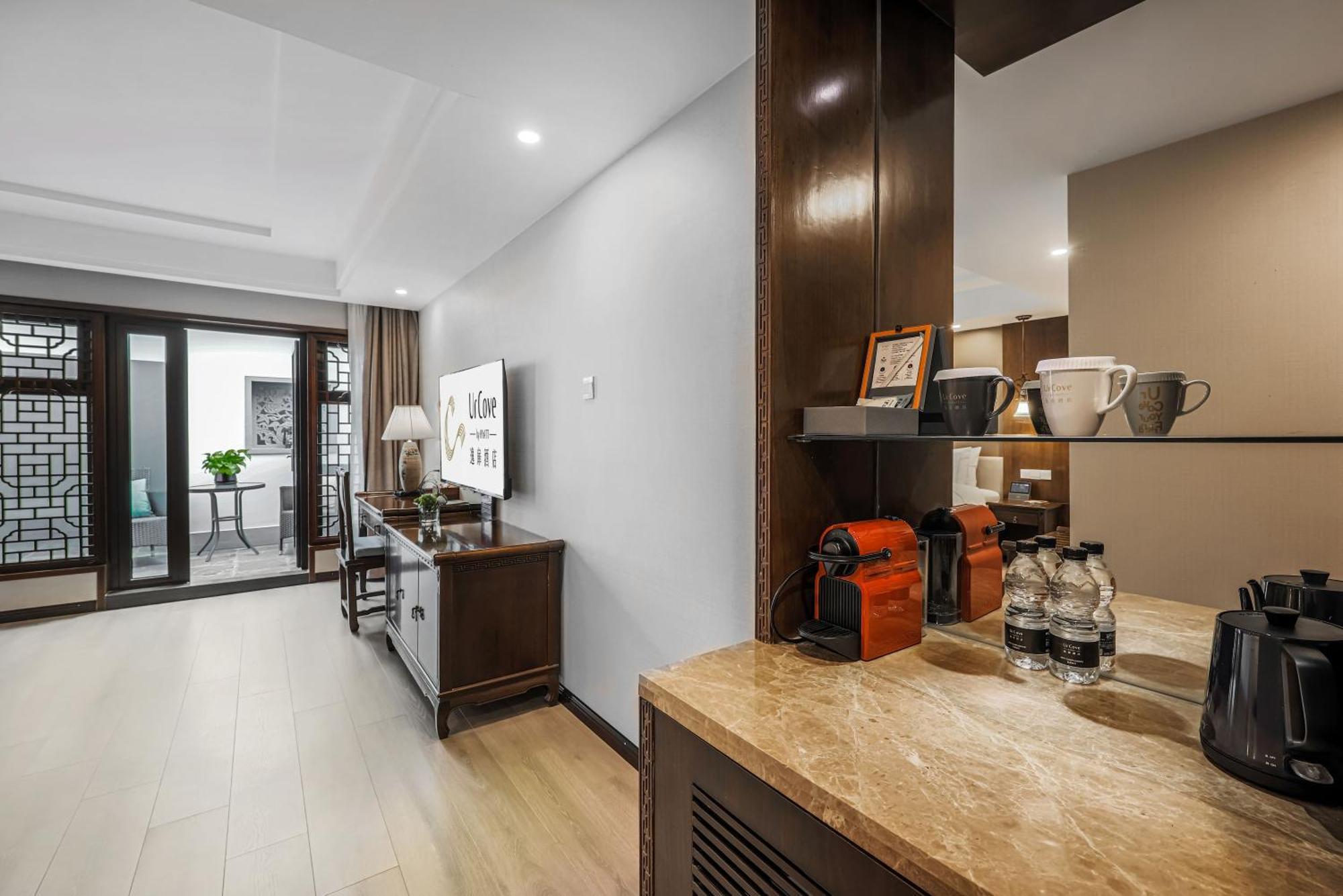 Executive Double Room,1566933056:JPEG