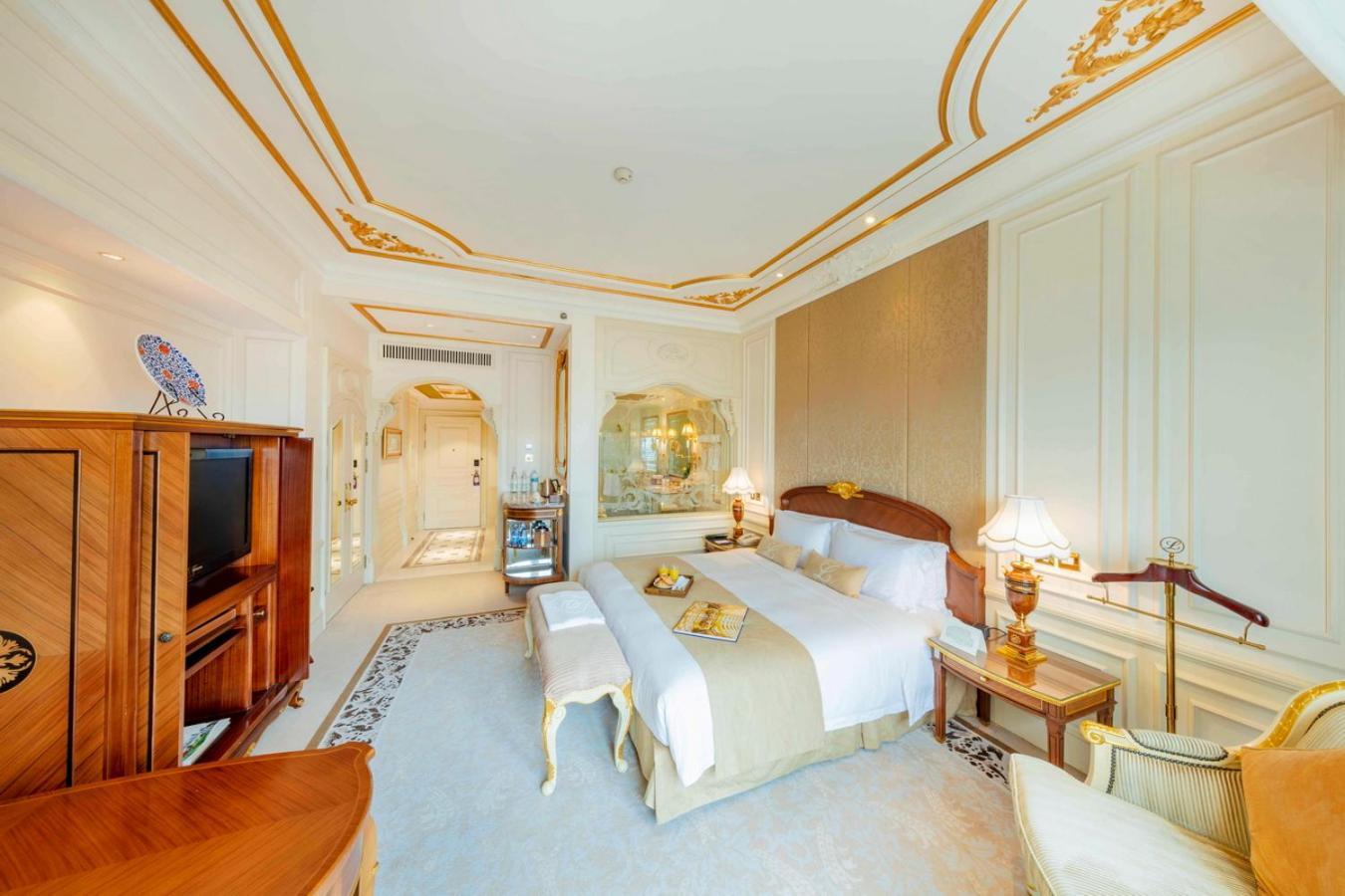 Noble Grand Deluxe King Room,1598896768:JPEG