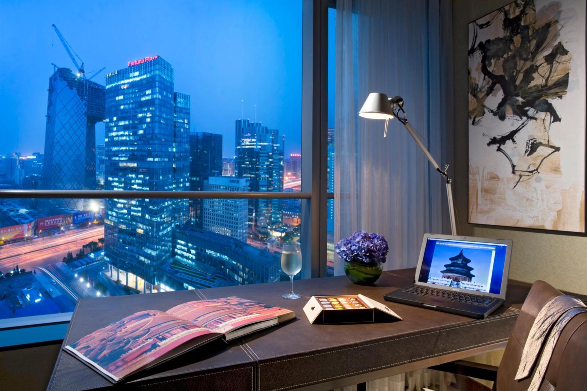 M Deluxe King Room