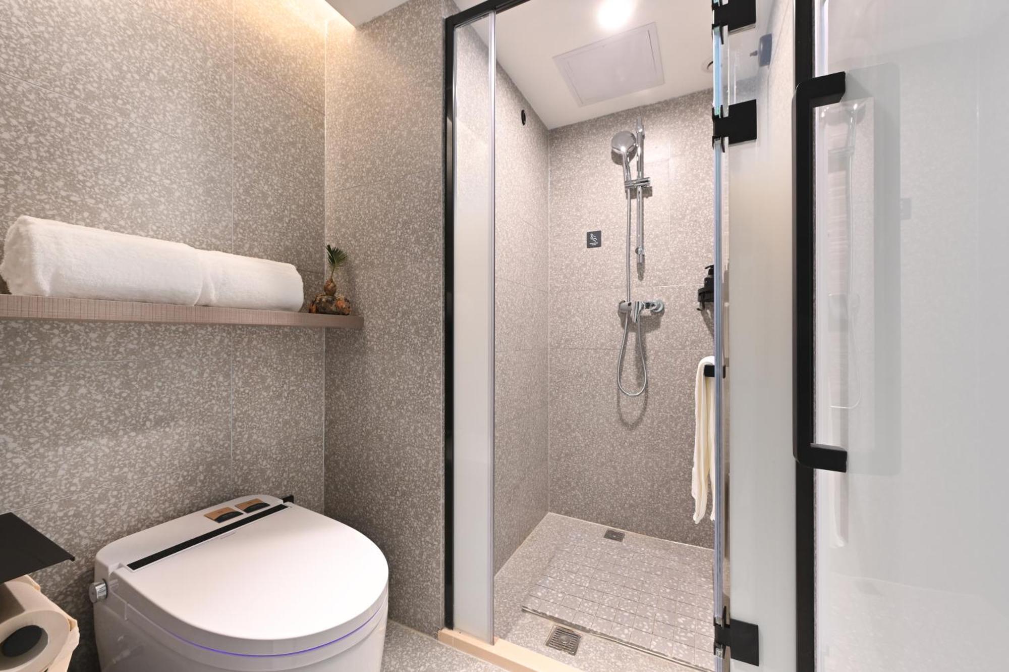 Premium City View King Room