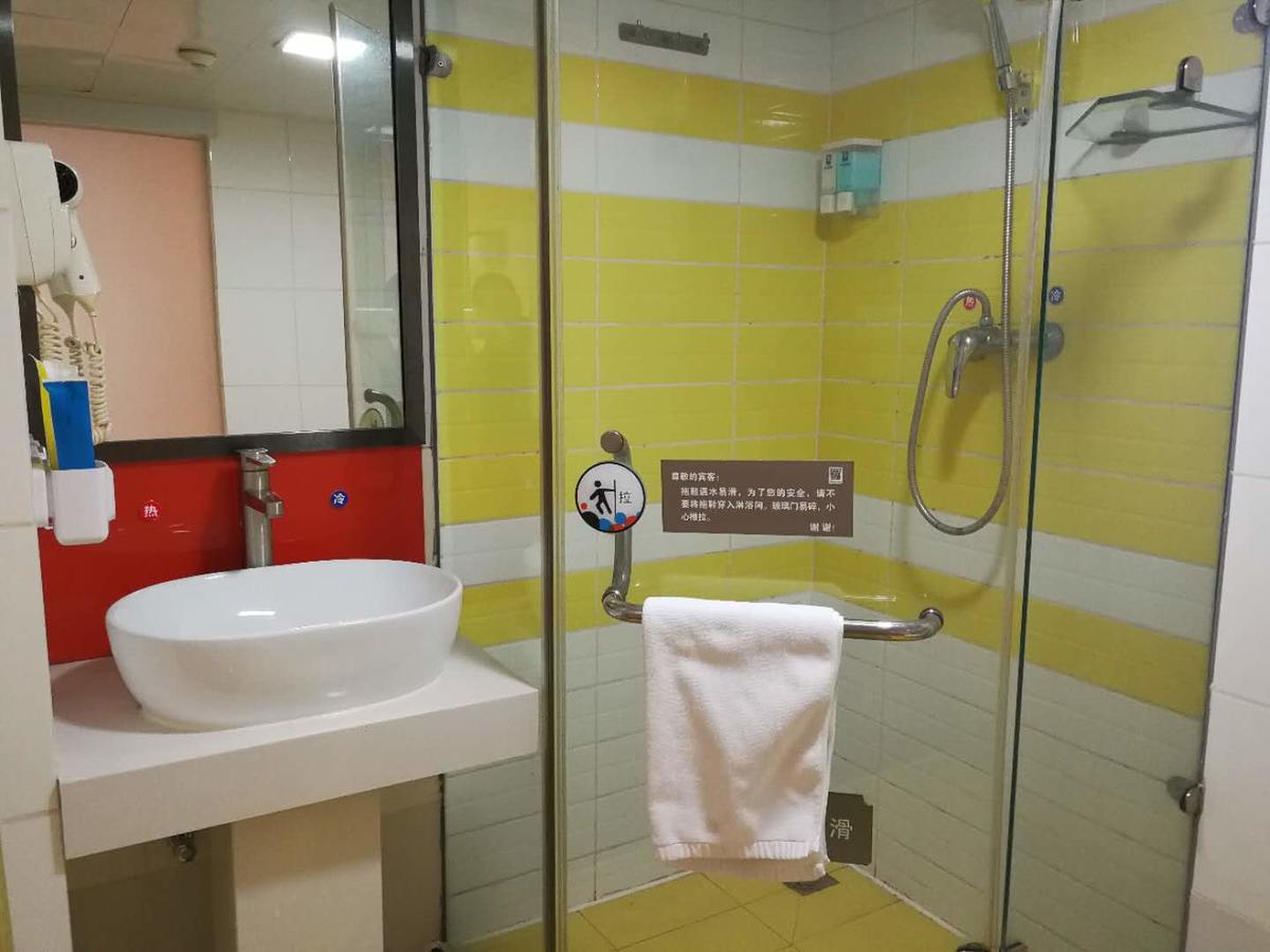 Mainland Chinese Citizens - Selected Room without Window - Basement,640094625:JPEG