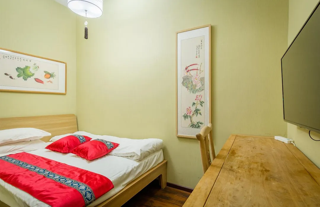 Rong Hotel - Houhai Branch-1