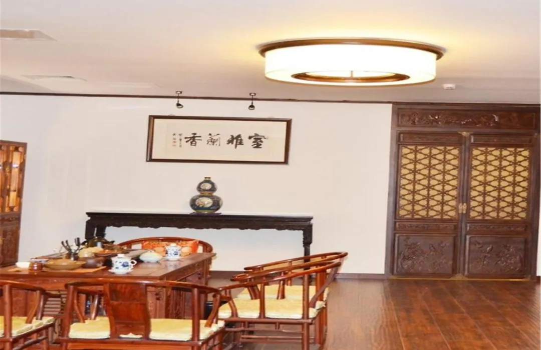 Holiday Garden Hotel-1