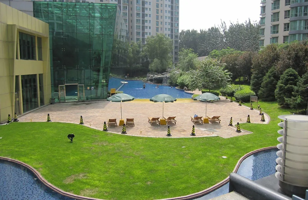 Rich&Young Seasons Park Service Apartment-1