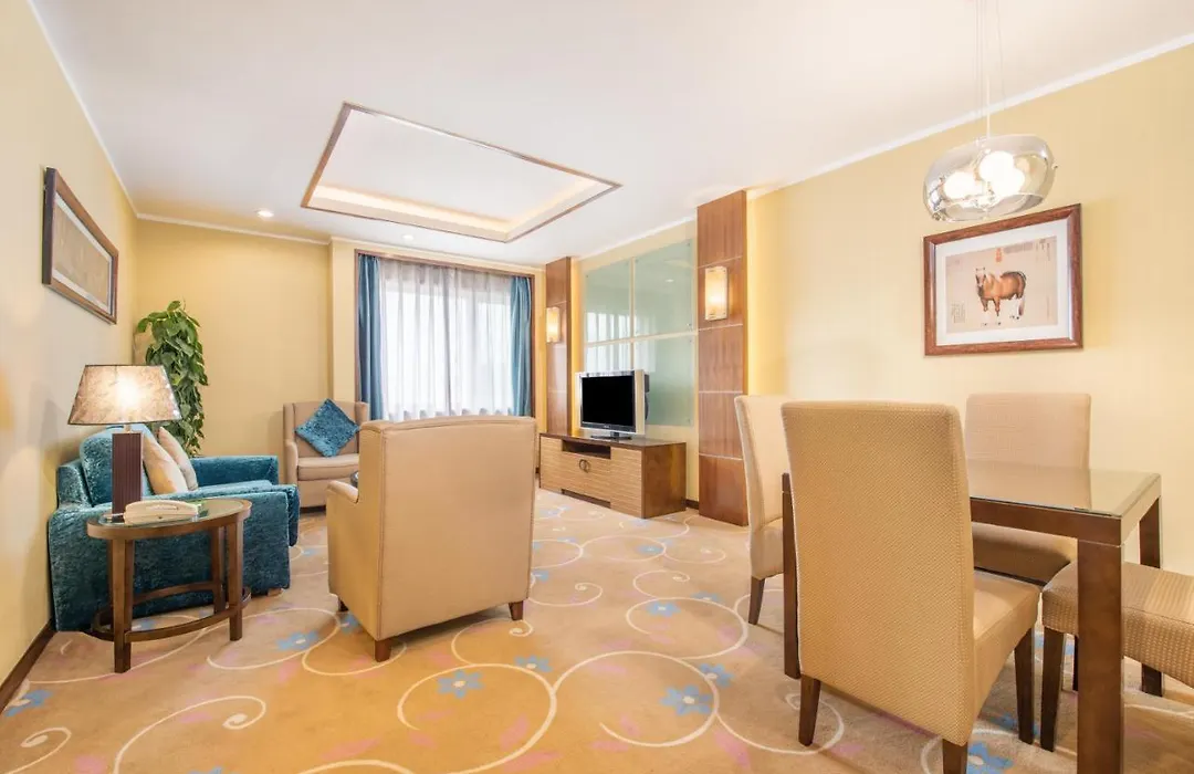 Holiday Inn Beijing Downtown-1