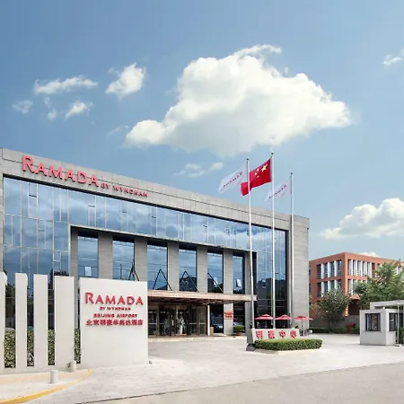 Ramada By Wyndham Beijing Airport-3