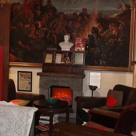 Red Capital Residence-3
