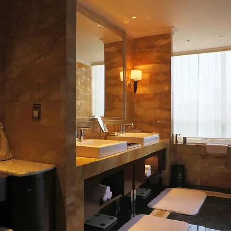 Renaissance Beijing Capital Hotel-3