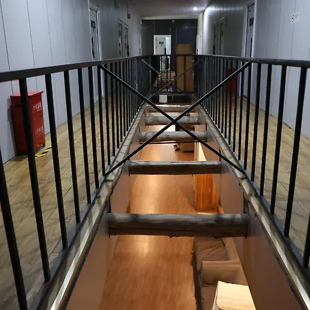 P.Loft Youth Hostel-3