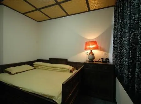 Beijing Zhong Tang-2