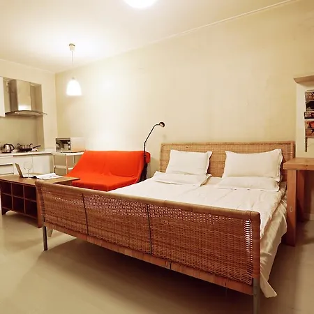 Yiyang City Center Apartment-3
