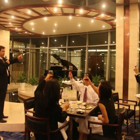 Zpark Plaza-3