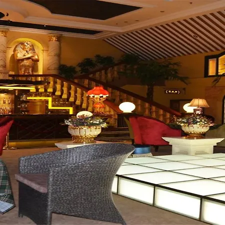 Holiday Garden Hotel-3