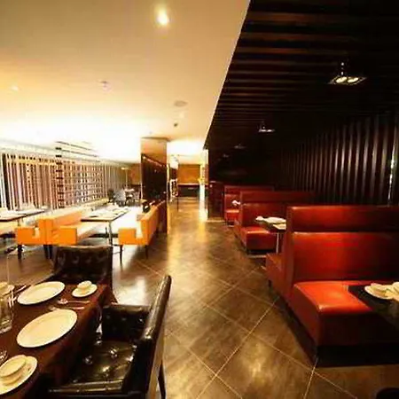 Beijing Airport Goldroute International Business Hotel-3
