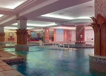 Yan Oasis Resort Hotel-3