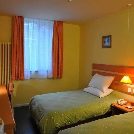 Home Inn Yanshaxinyuanli-2