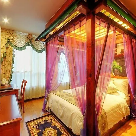 Weese Theme Boutique Hotel-3