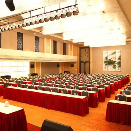 C-Kong International Hotel-3