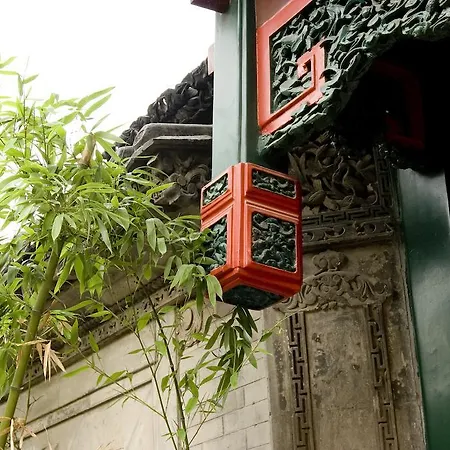 Courtyard 7-2