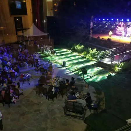 The Valley Hotel And Resort Beijing-2