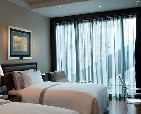 Eclat Hotel Luxury-3
