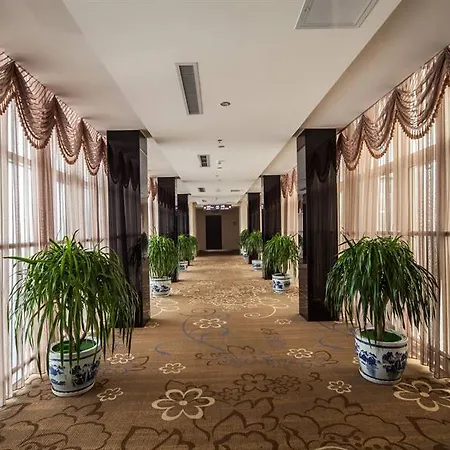Days Hotel By Wyndham Guomen-2