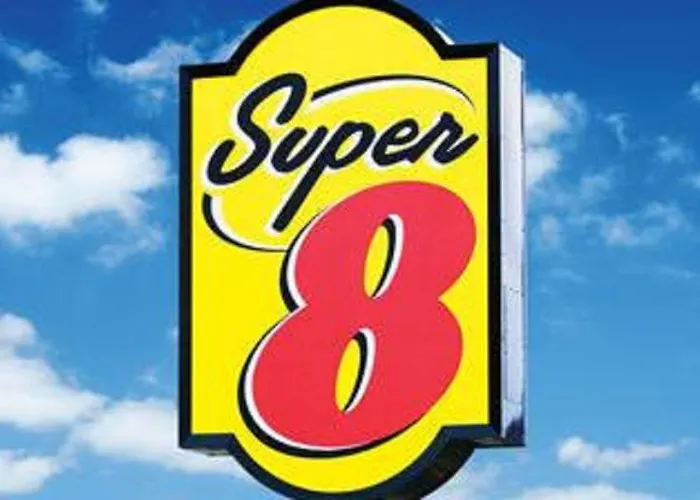 Super 8 By Wyndham Beijing XI Zhi Men Hotel