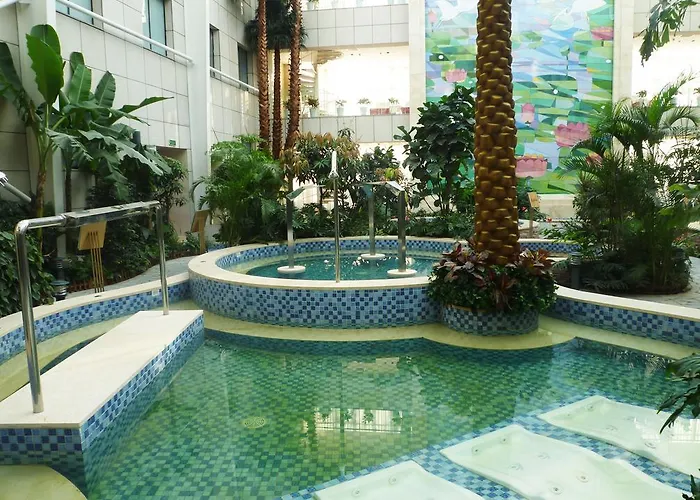 Sun Town Hotspring Resort 北京