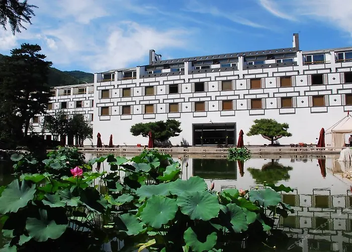 Fragrant Hill Hotel Pékin  acceptant les animaux